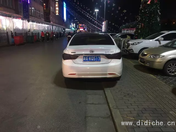 Mini'de 29 kişi var ve arabanın bilgisi kardeş kağıdın önünde zorlanmış gibi davranmanız için yeterli. Mini'de 29 kişi var ve arabanın bilgisi kardeş kağıdın önünde zorlanmış gibi davranmanız için yeterli.