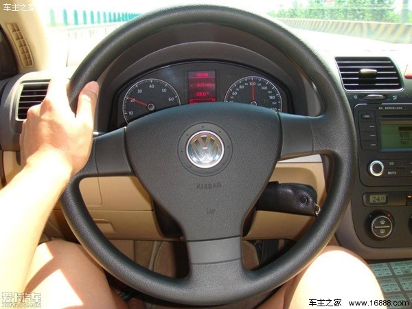 Dört tekerlek önemsiz bir konu değil mi? Kazalara yol açması kolay küçük problemler, büyük gizli tehlikeler! Dört tekerlek önemsiz bir konu değil mi? Kazalara yol açması kolay küçük problemler, büyük gizli tehlikeler!
