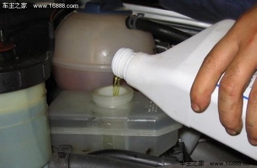 Fren hidroliğini iki yılda bir değiştirmek en iyisidir